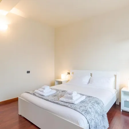 Daire Guesthost - Cozy Few Steps To Center *