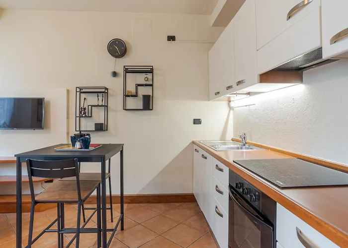 Guesthost - Cozy Few Steps To Center Apartament *